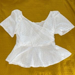 Plus White Eyelet Top Zip Back Rouched Front Detailing Never Worn 3x - SheIn